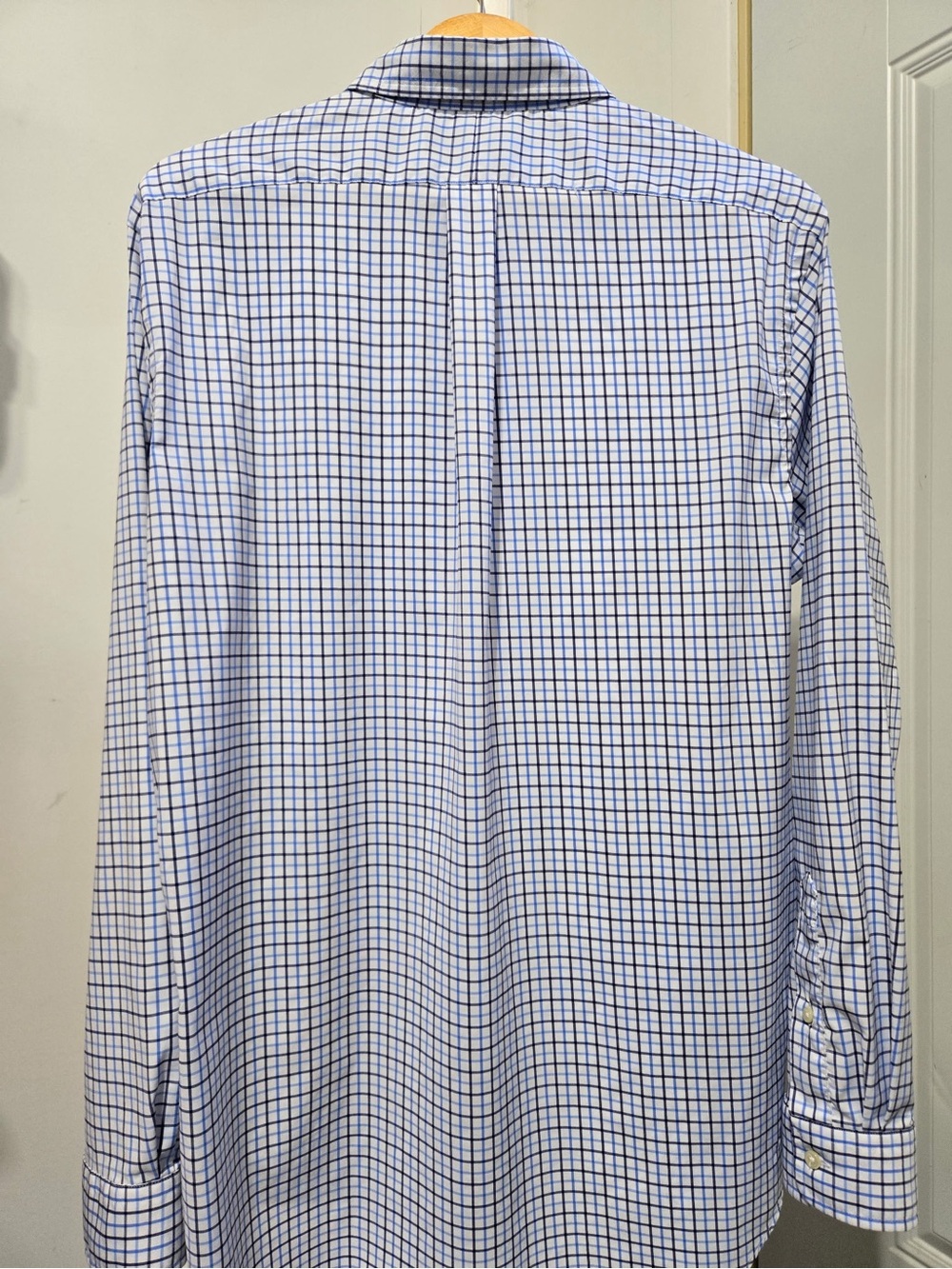 Classic Fit Checked Performance Shirt - Picture 3 of 8